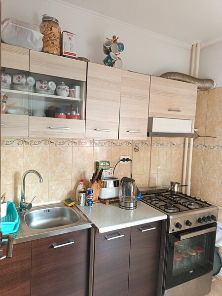 Drumul Taberei, Plaza Mall,